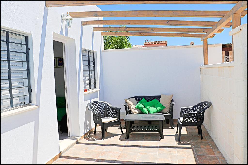 Apartamento Rural En Conil โกนิล เด ลาฟรอนเตรา ภายนอก รูปภาพ